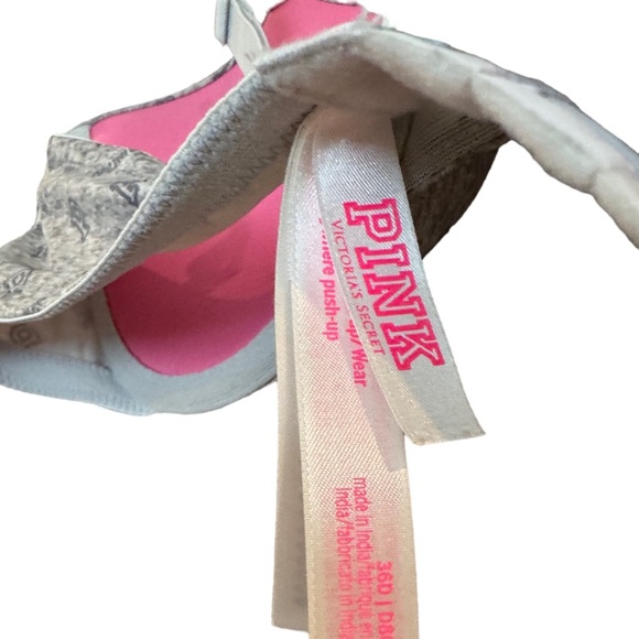 Victoria secrets pink bra - Picture 3 of 4